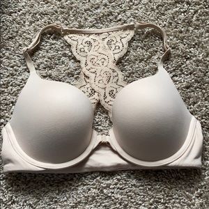 NWT Victoria Secret Lace Back Bra